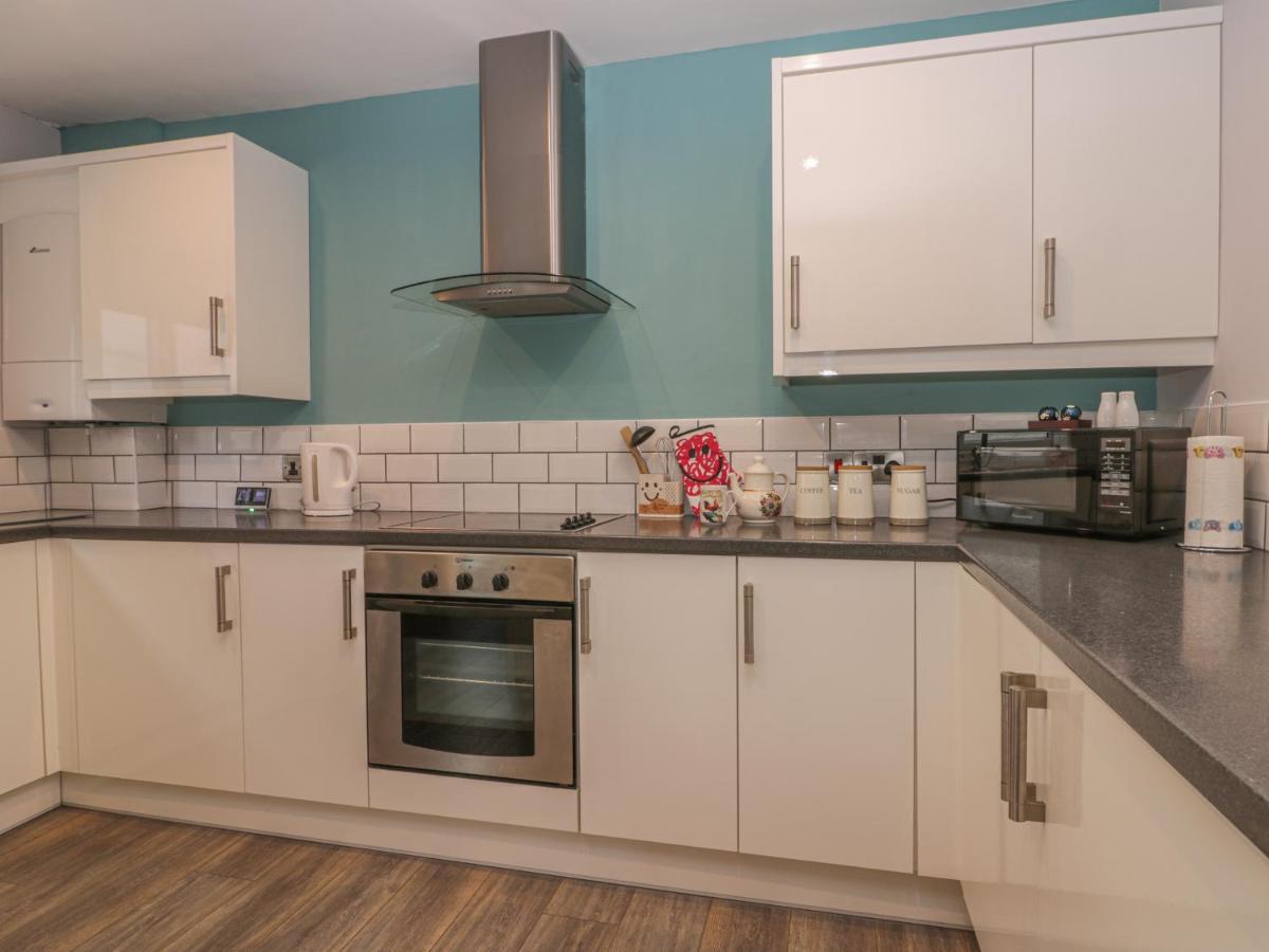 Cosy Coast Cottage Бринлингтон Экстерьер фото